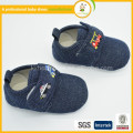 Sapatos de bebê sapatos de bebê em calçados grossos de algodão infantil